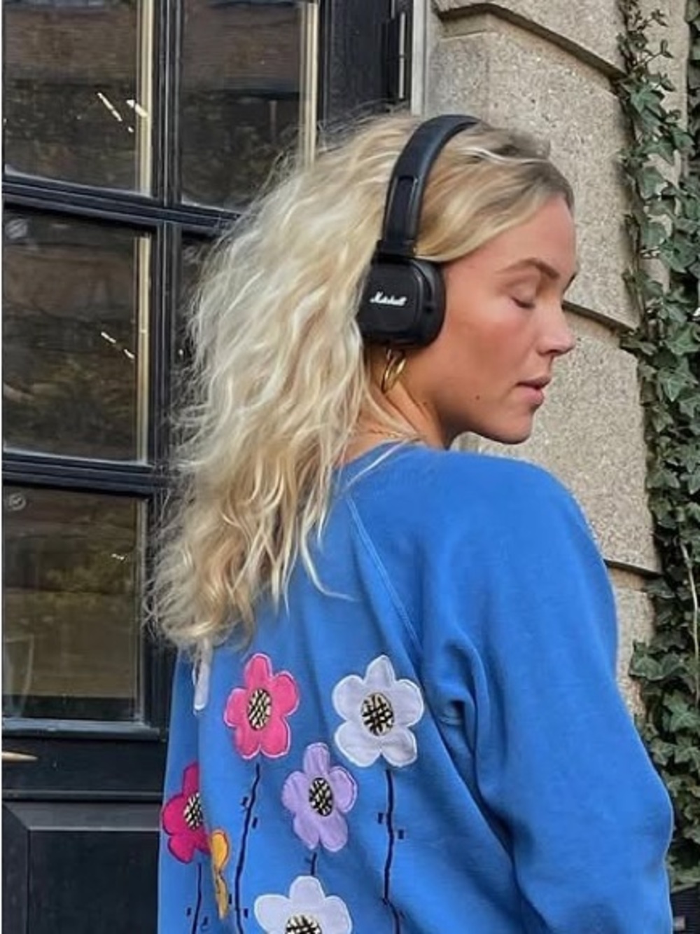 Black Marshall headphones
